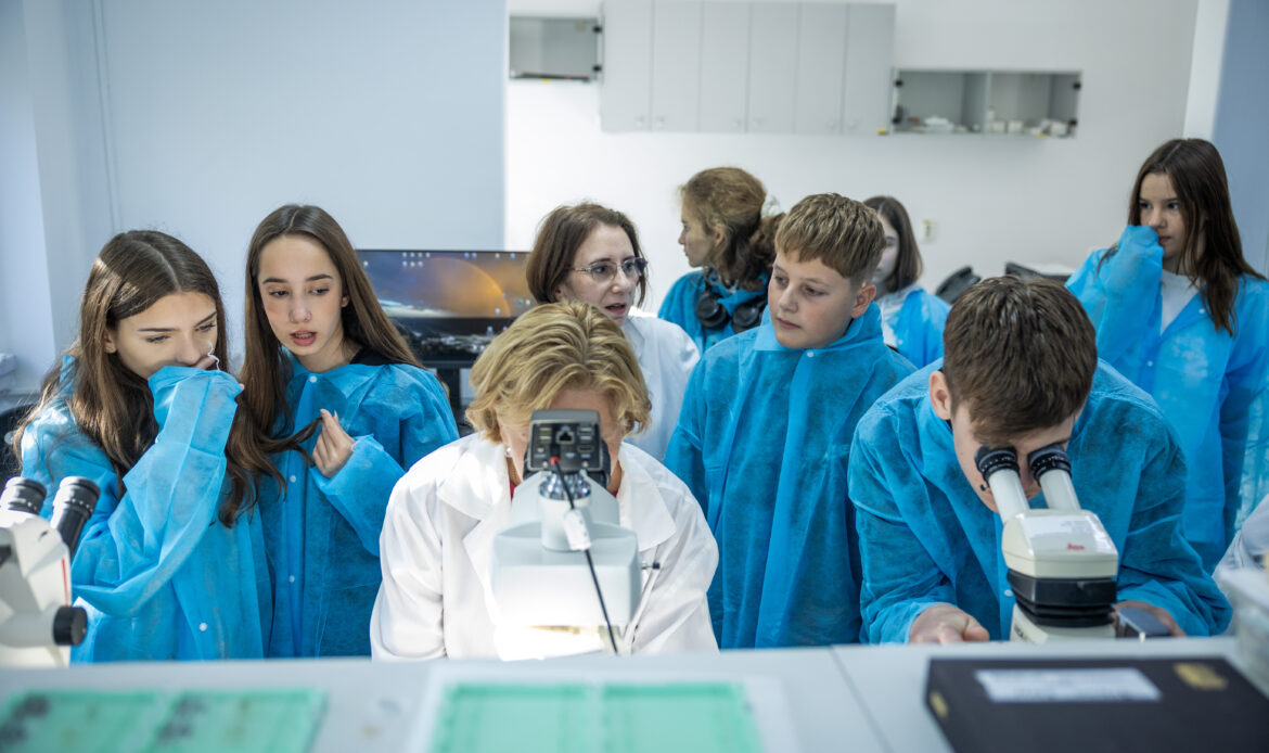 ANF vizita elevi0024