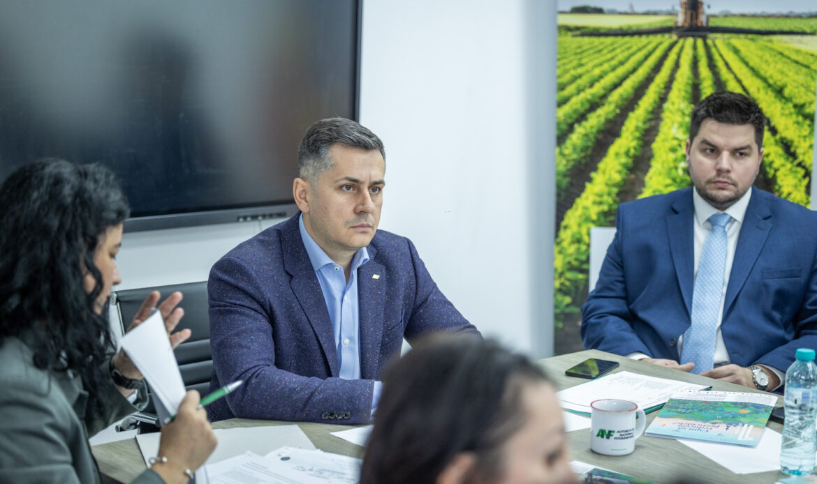 Consultare la ANF despre utilizarea dronelor pentru aplicarea produselor de protecție a plantelor 8 Q2A3416