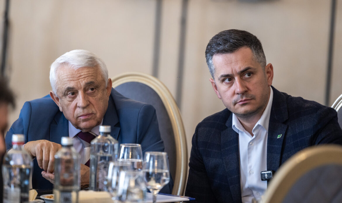 Întâlnire la Dobreni cu producătorii agricoli 7 ANF Glodeanu Sarat 5