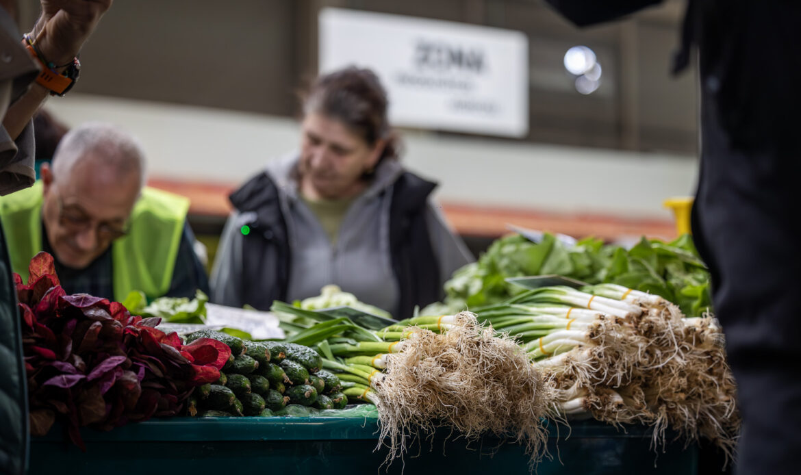 Control tematic al ANF, astăzi, în piețele bucureștene 3 ANF Piata Drumul Taberei0024