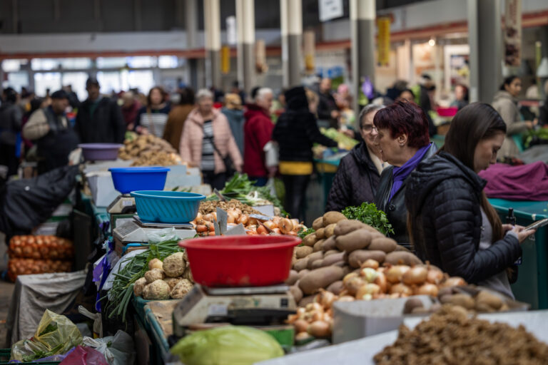 Noutăți 3 ANF Piata Drumul Taberei0102
