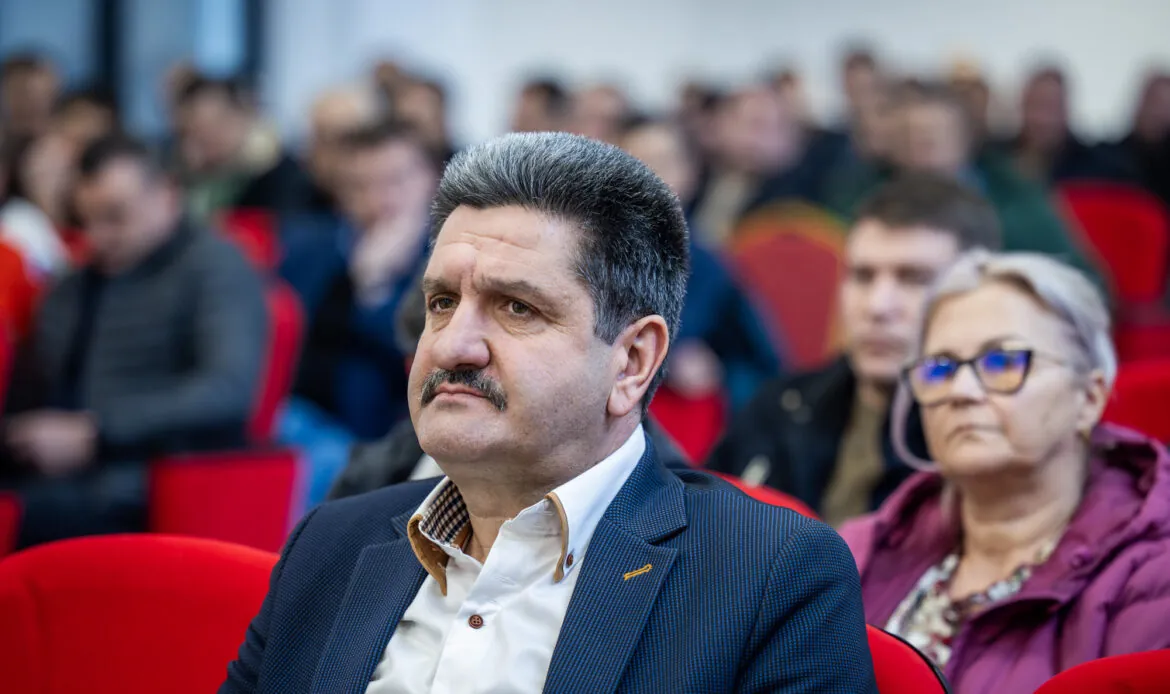 ANF, față în față cu legumicultorii din Matca 12 ANF Intalnire Matca0084