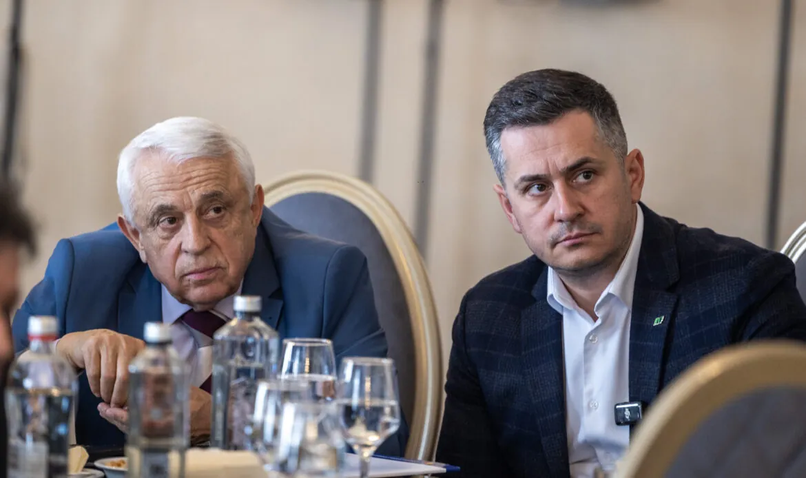 Întâlnire la Dobreni cu producătorii agricoli 7 ANF Glodeanu Sarat 5